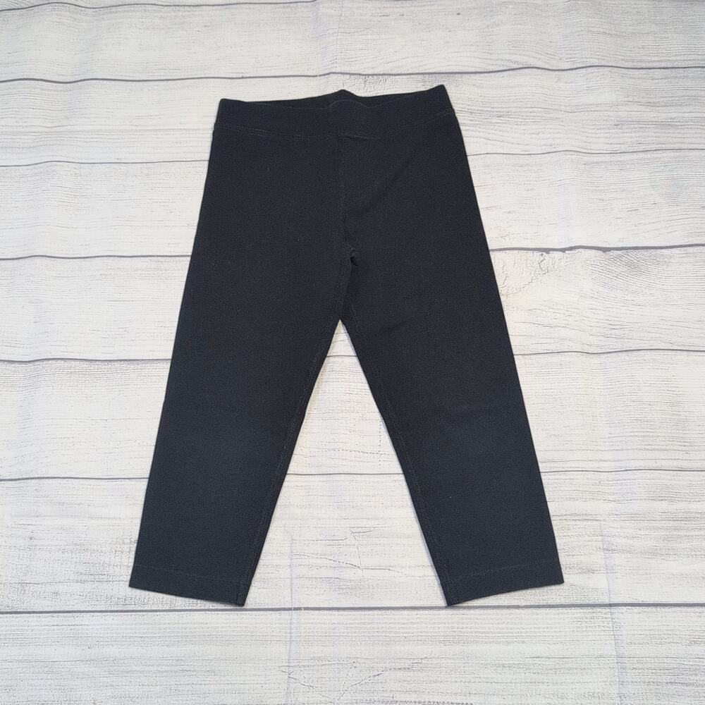 8 Primary Black Cropped Leggings